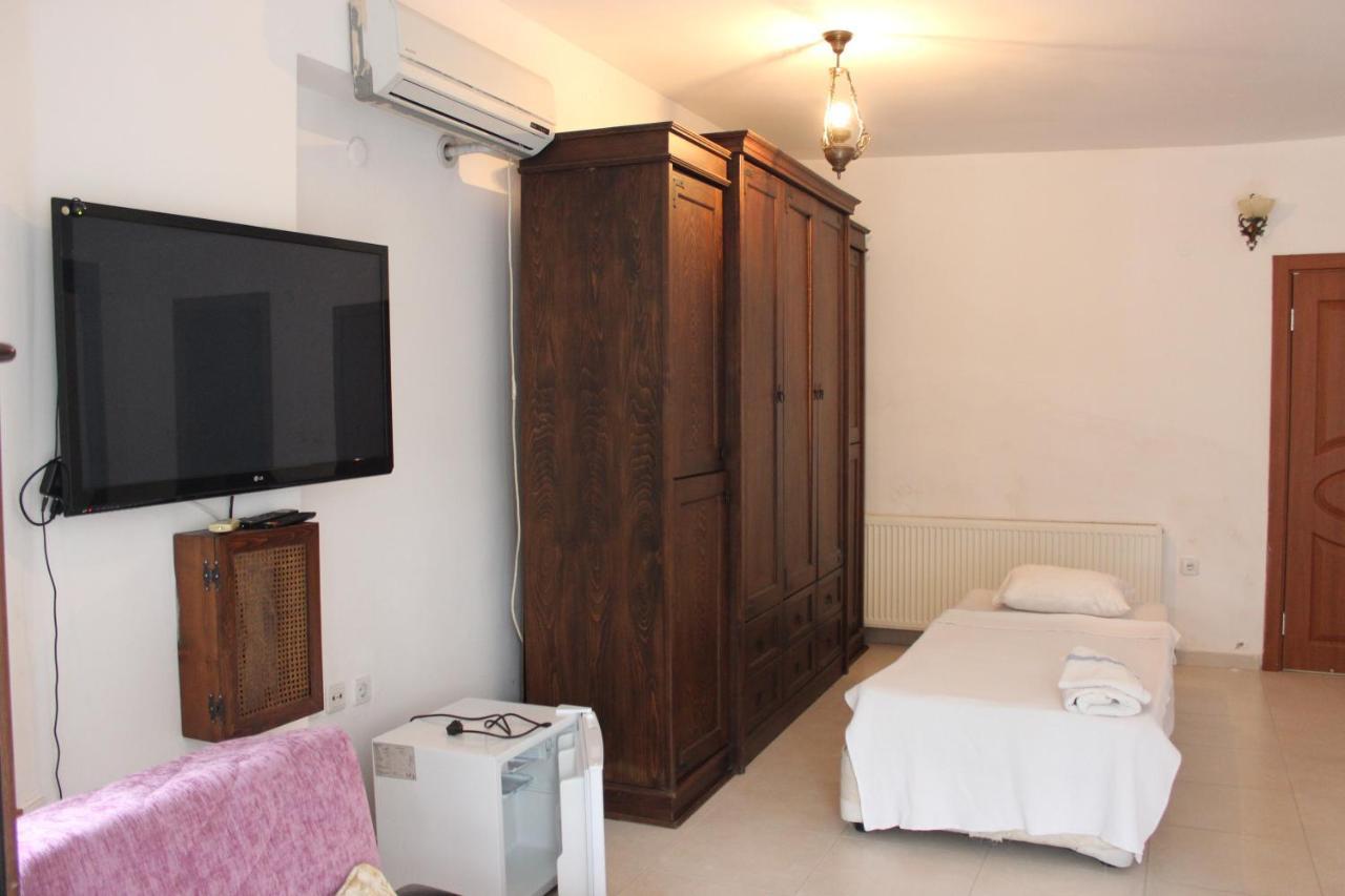 Hotel Ennis Inn เทเคียร์ดัก ภายนอก รูปภาพ